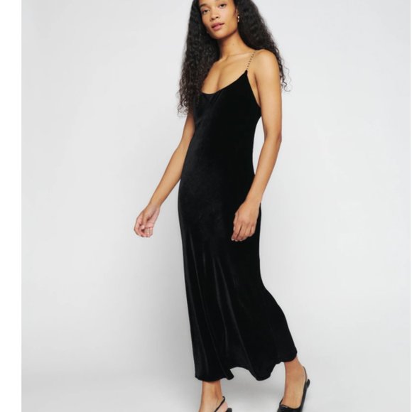 NWT Brand New Reformation Ady Black Velvet Dress with Gold Straps size Large - Picture 1 of 3